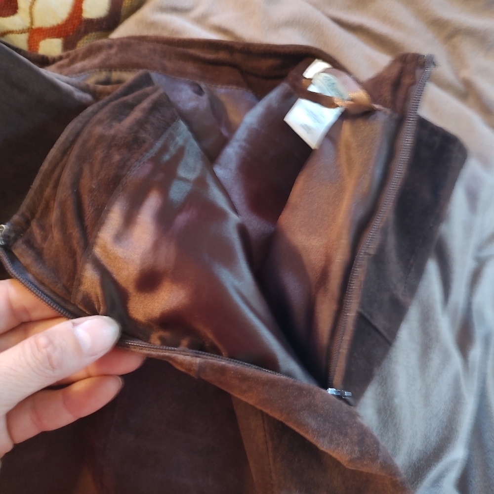 Leather Brown Petite Large Skirt! - Picture 12 of 12